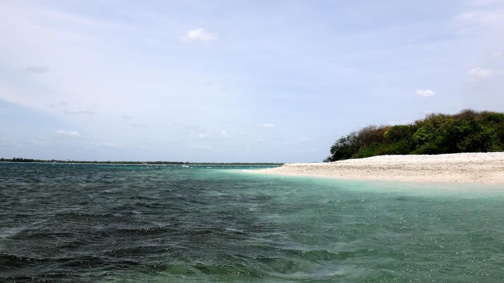 Bella Nilaveli Beach Екстериор снимка