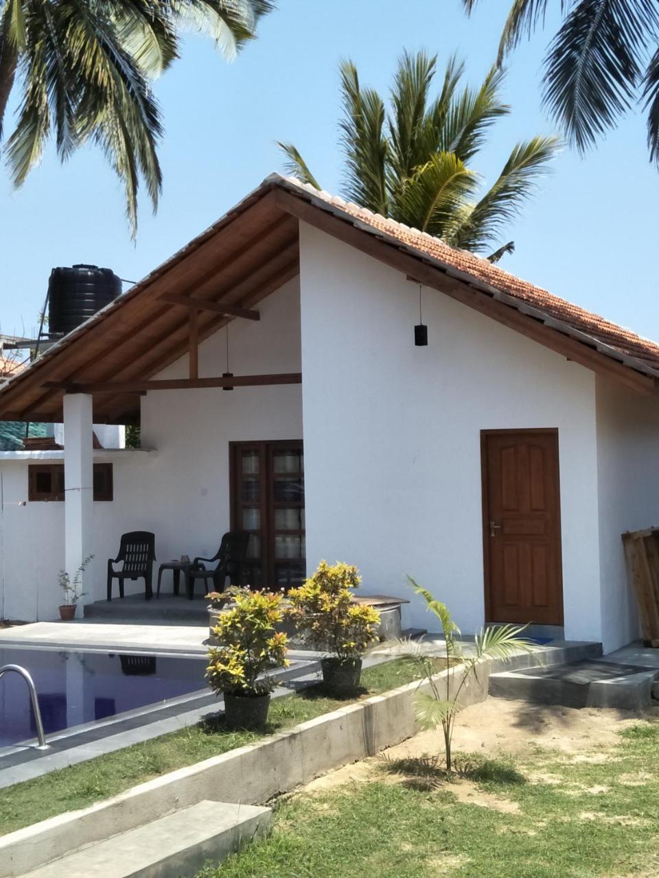 Bella Nilaveli Beach Екстериор снимка